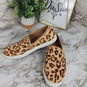 SPLENDID women's Seaside Calf Hair Slip-On Sneakers Animal size 7.5